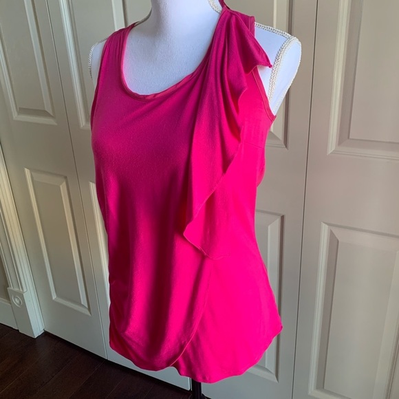 Vince Camuto Bright pink ruffled top. - Picture 1 of 3